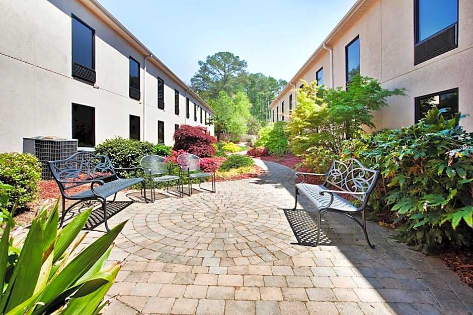 Country Inn & Suites by Radisson, Griffin, GA