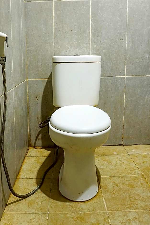 Hotel O Kos'ta Homestay Makassar