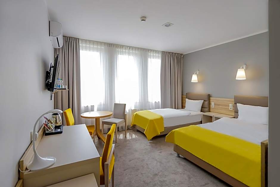 Poznań West Hotel - Airport