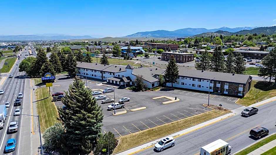 Days Inn by Wyndham Helena