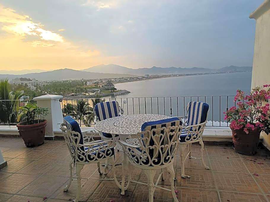 Hermoso condominio en Bahía Manzanillo