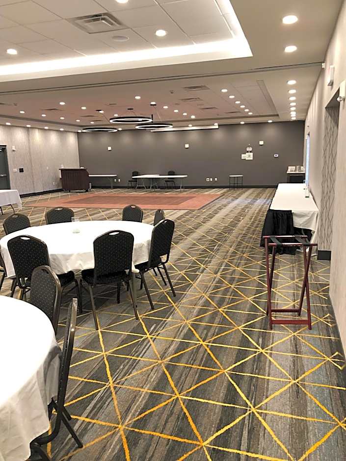 Holiday Inn Kalamazoo West By IHG