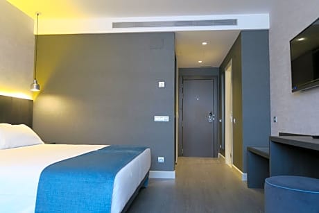 Superior Quadruple Room with Kitchen