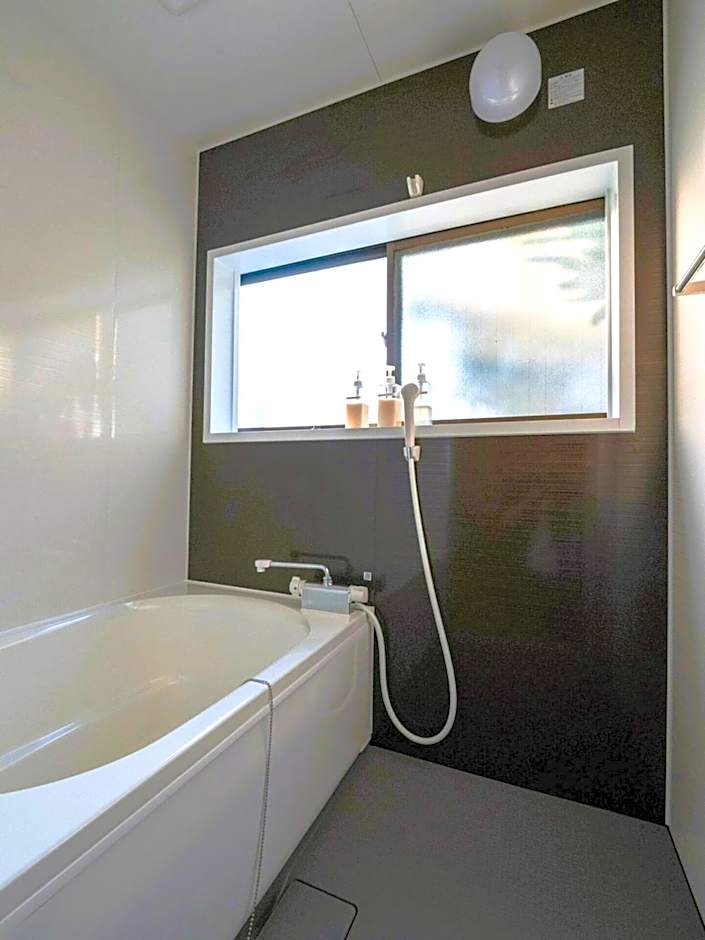 SUMITSUGU HOUSE Grandpa