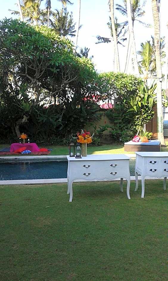 Villa Samudra Luxury Beachfront