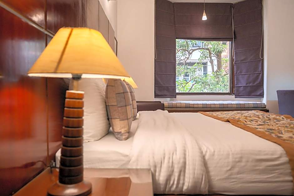 Ahuja Residency-DLF Phase II