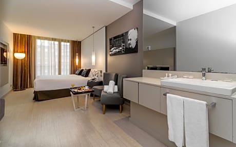 Superior Deluxe Room
