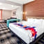 La Quinta Inn & Suites by Wyndham Oklahoma City Airport