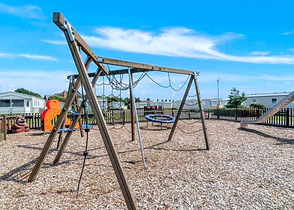 Merryfield And Sandfield