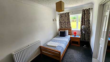 Single Room with Private Bathroom