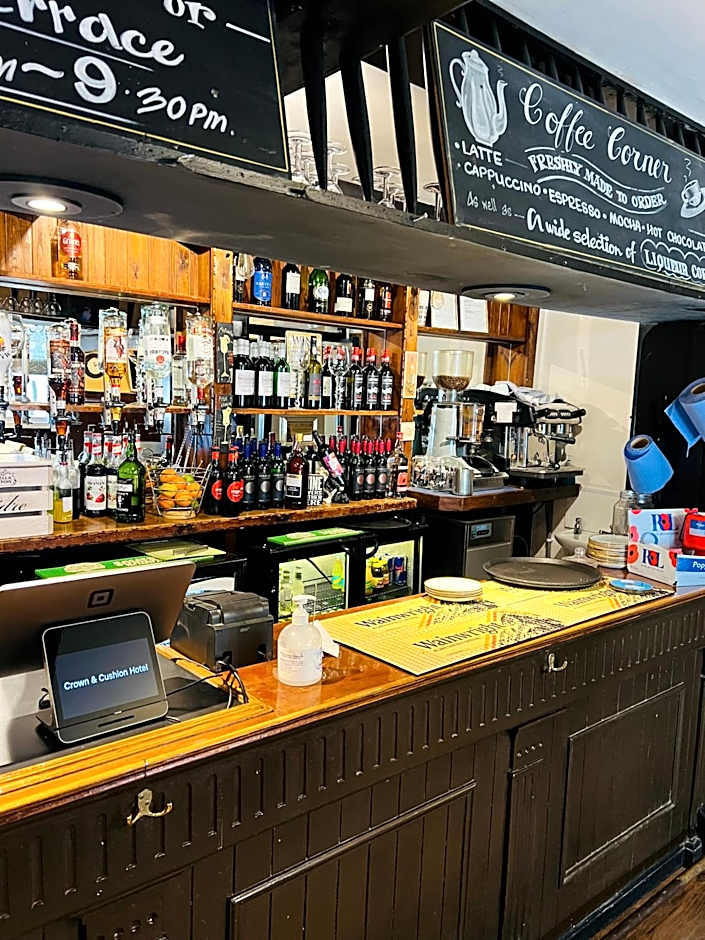 Crown & Cushion Hotel