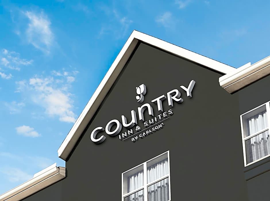 Country Inn & Suites by Radisson, Minot, ND