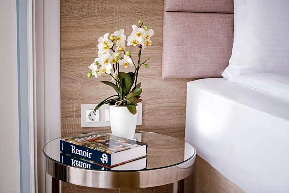 Impresamente Art Hotel