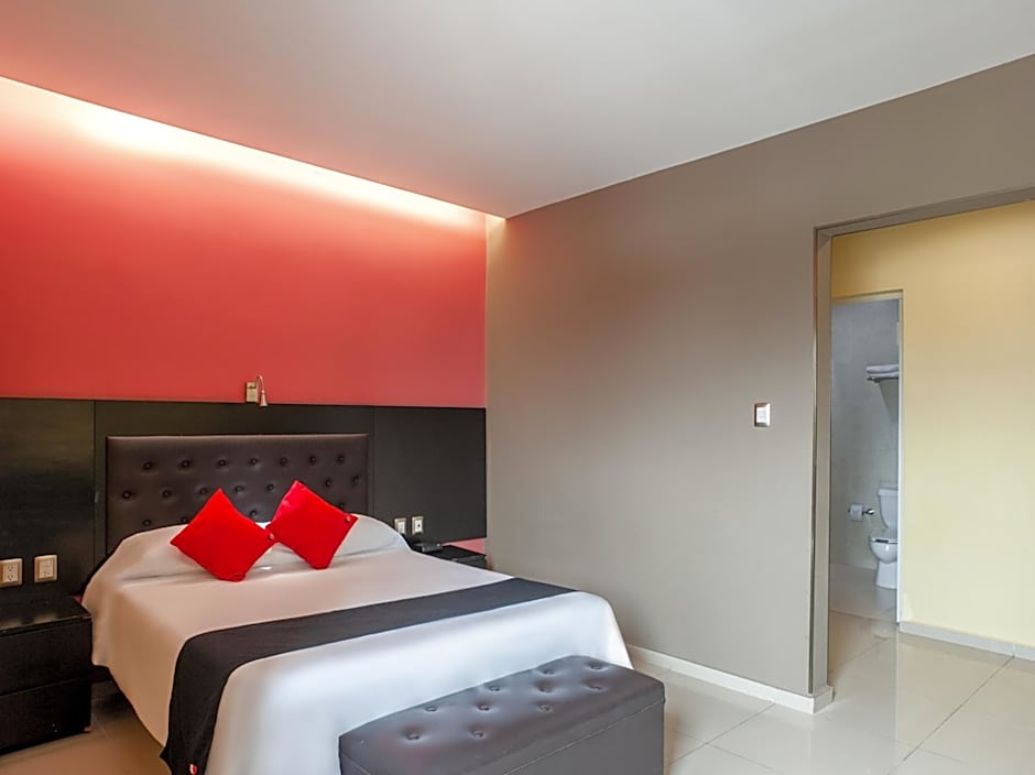 Veracruz Suites Hotel