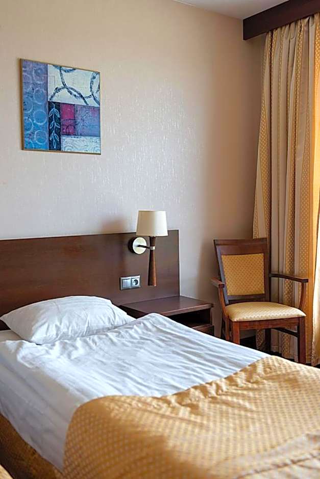 Hotel MOP Oleśnica Mała