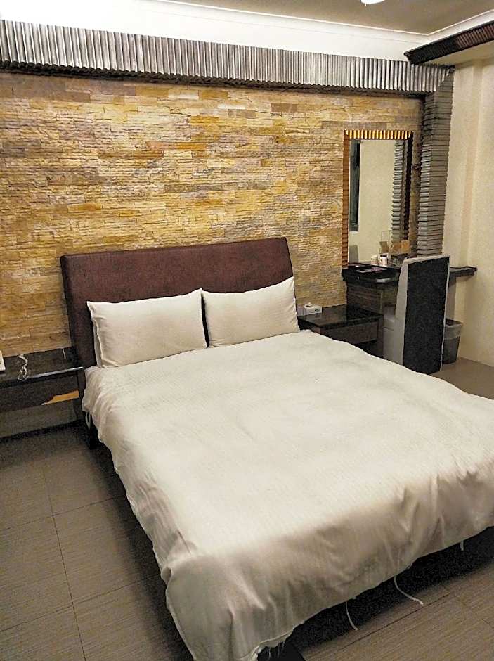 Harbor Elite Hotel