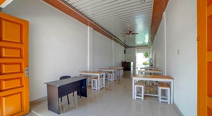 SUPER OYO 90457 Anara Residence & Guest House