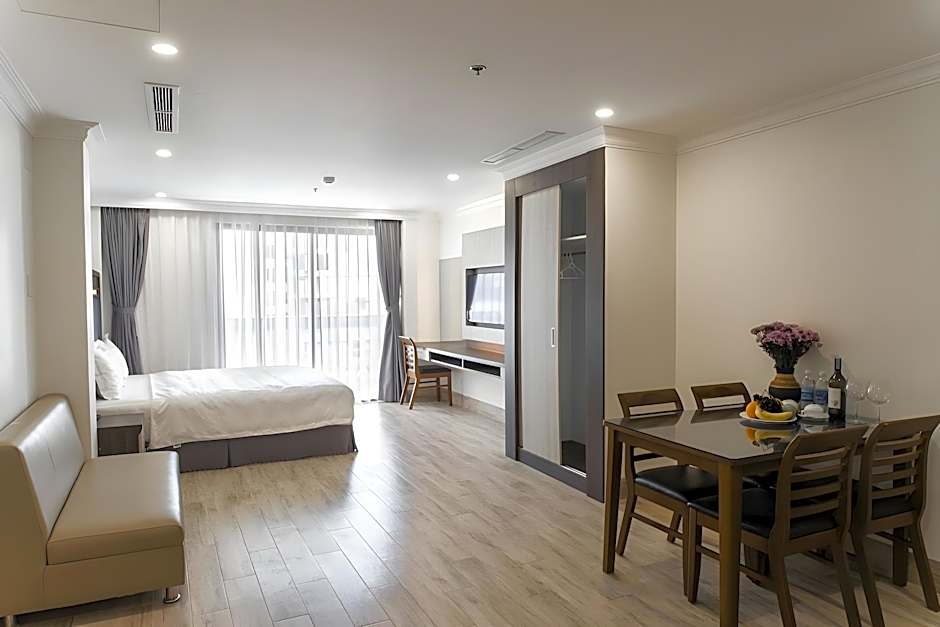 Seven Seas Hotel and Apartment