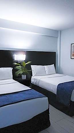 Lower Floor 2-Bedroom Suite