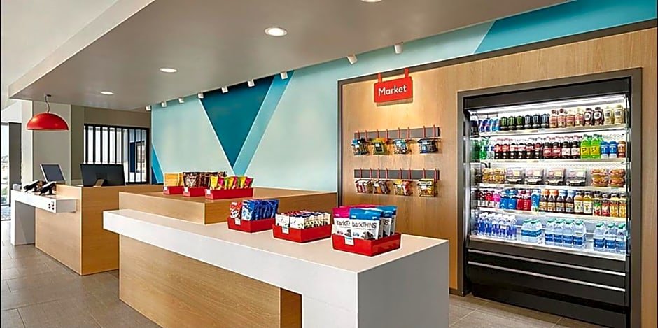 avid hotels - Nashville Airport, an IHG Hotel
