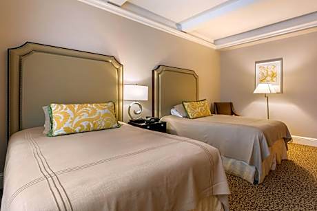 ADA Premier City Room - 2 Double Beds