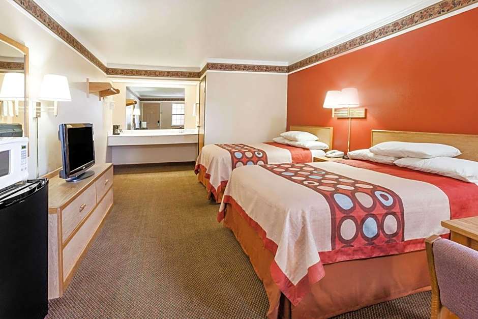 Super 8 by Wyndham Mount Vernon