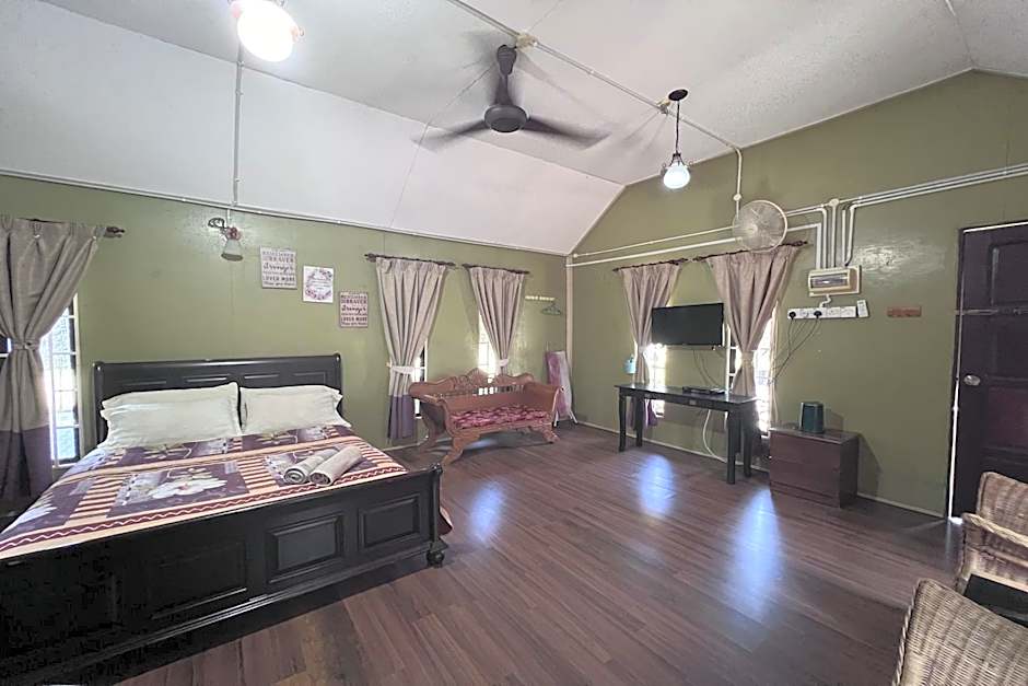 Nurbayu Chalet, Kemaman