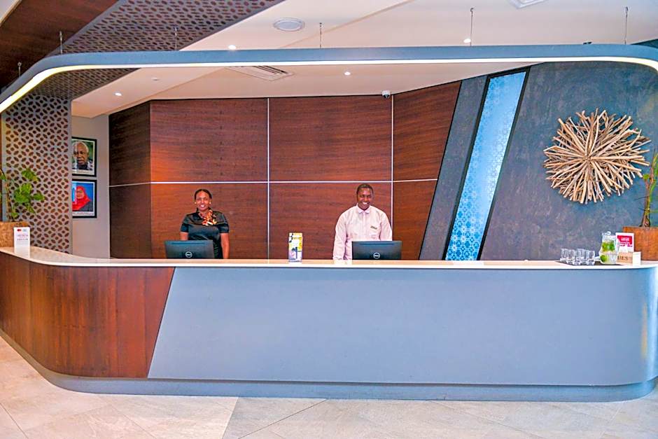 Crowne Plaza - Dar Es Salaam By IHG