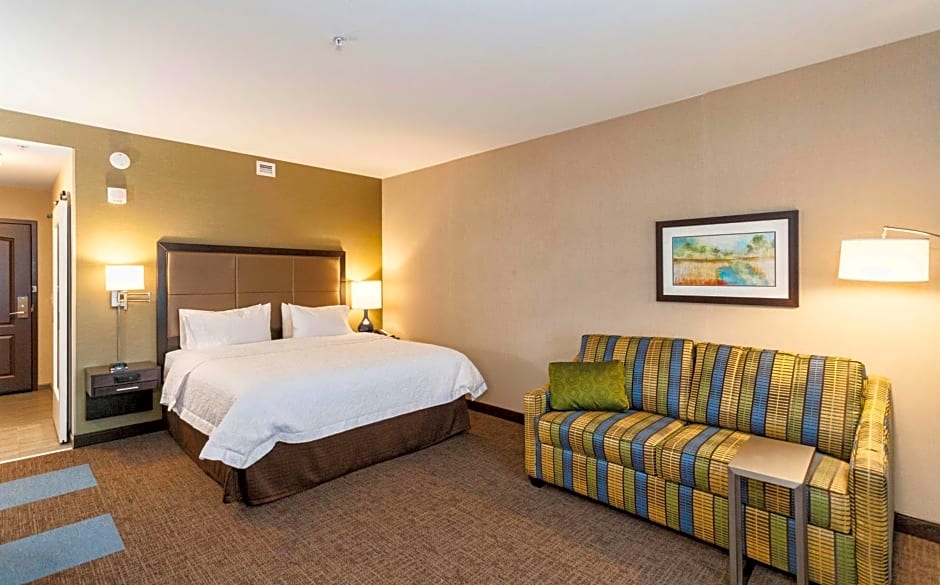 Hampton Inn By Hilton & Suites Duluth North/Mall Area, MN