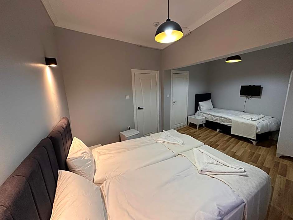 Asparagus HOTEL & SUITES OLD CITY