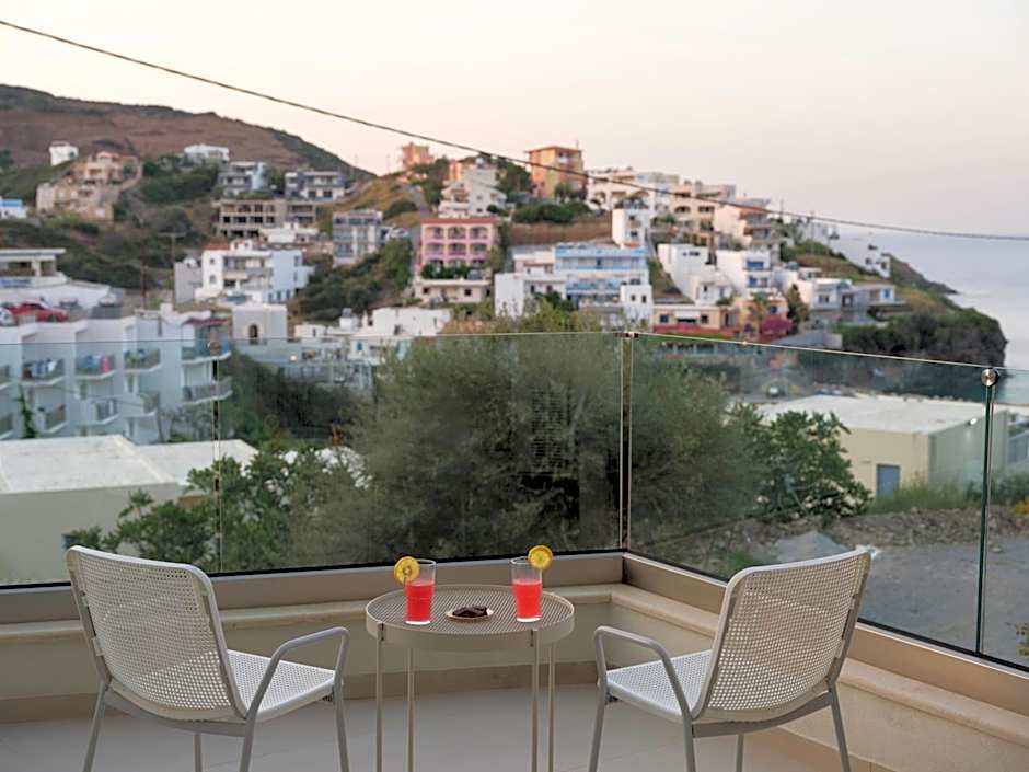 Golden Luxury Suites