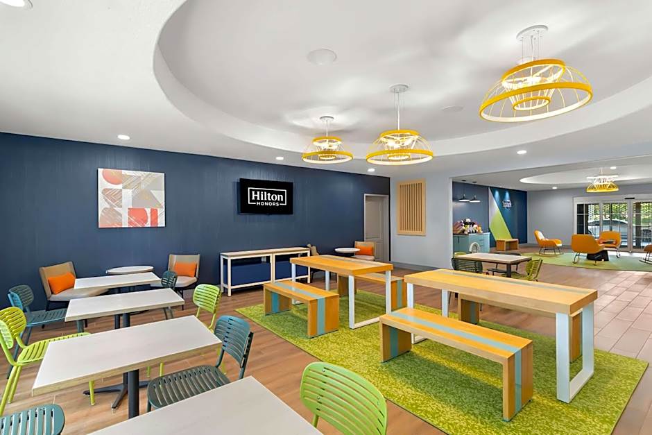 Spark by Hilton Missouri City