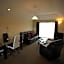 Birchwood Manor Motel