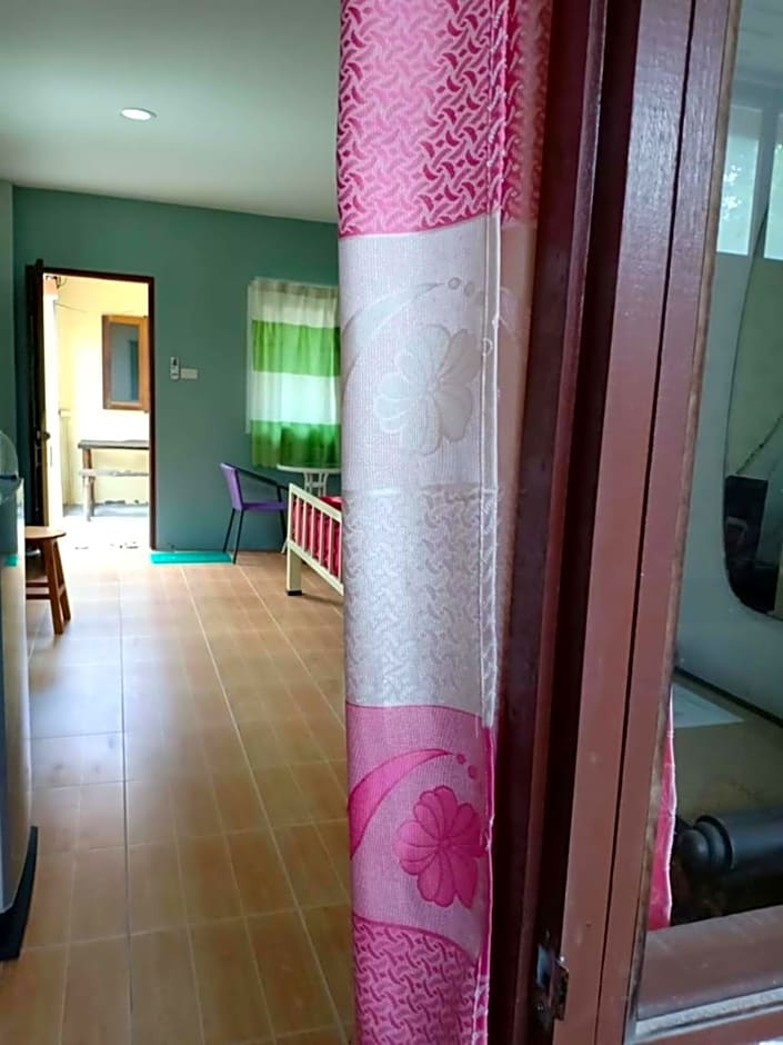 Chandra Hostel Koh Tao