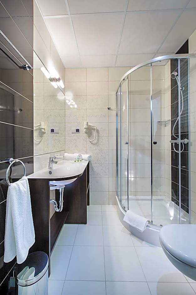 Hotel Trzebnica