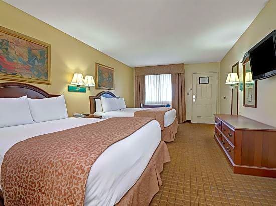 Travelodge by Wyndham Montgomery East