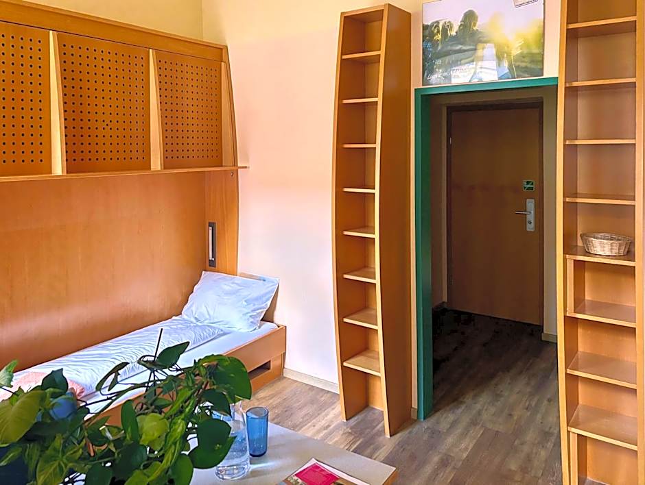 Junges Hotel Tulln - NÖ Jugendherbergswerk