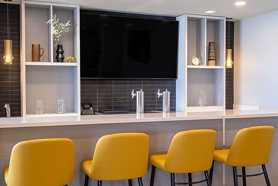 Microtel Inn & Suites by Wyndham Kanata Ottawa West