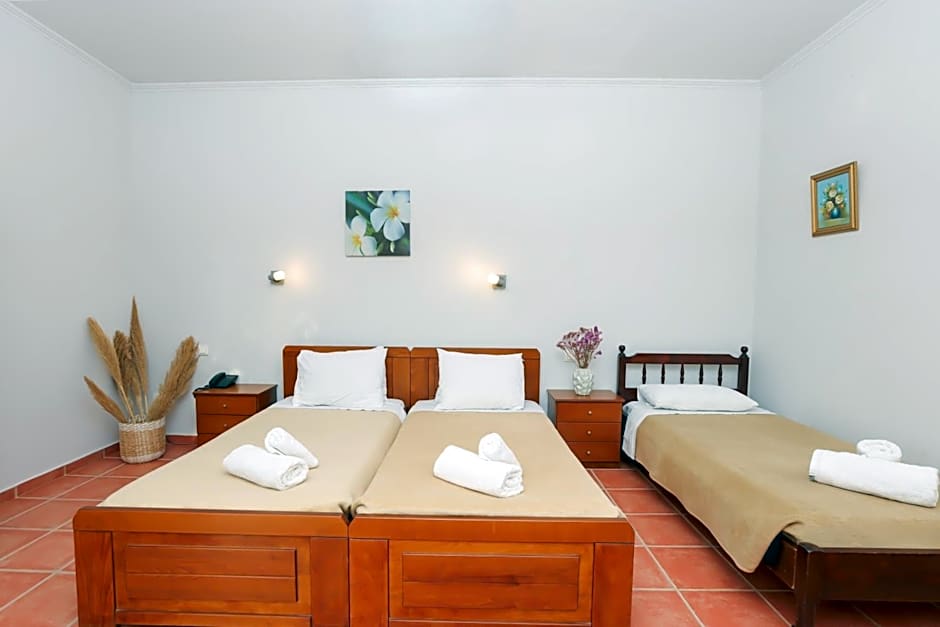 Three Stars Beach Hotel