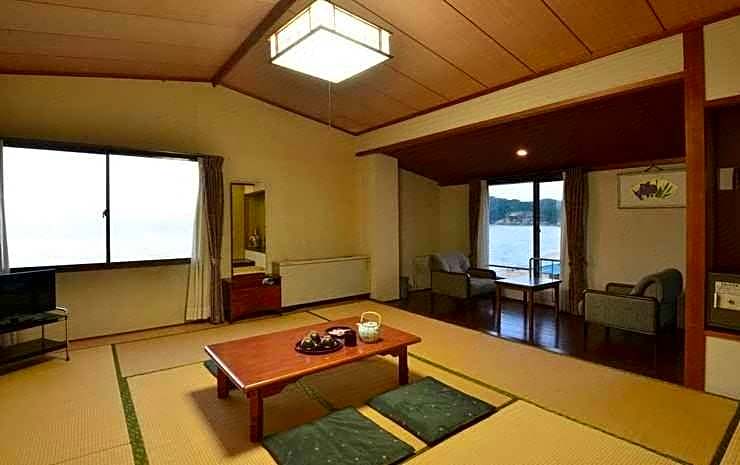 Seaside Uradome