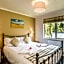 Woodside Coastal Retreat