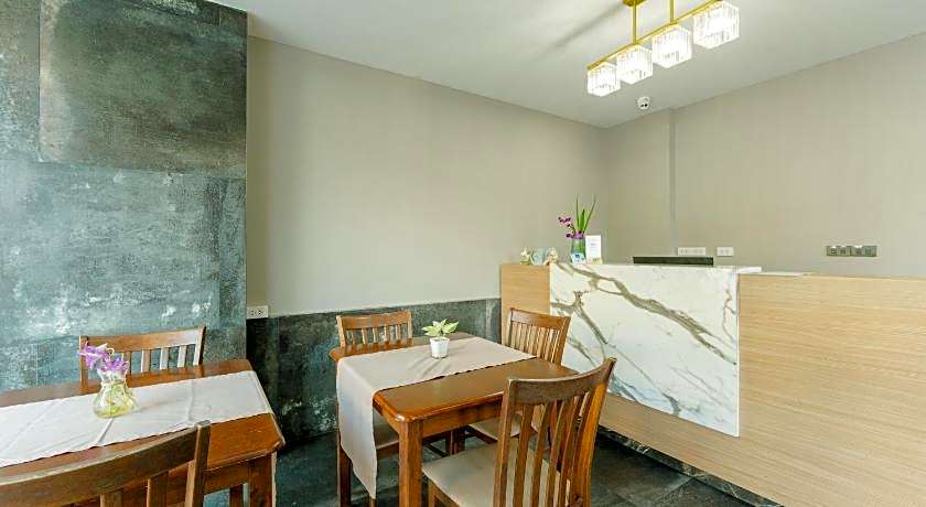 Sky Wave Patong Hotel