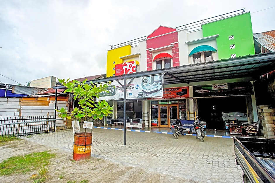 OYO Life 90587 Domen Homestay Syariah