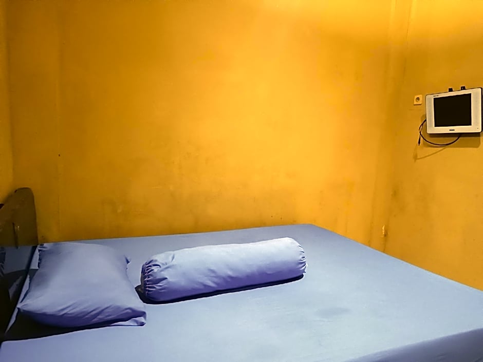 OYO 93073 Penginapan 69