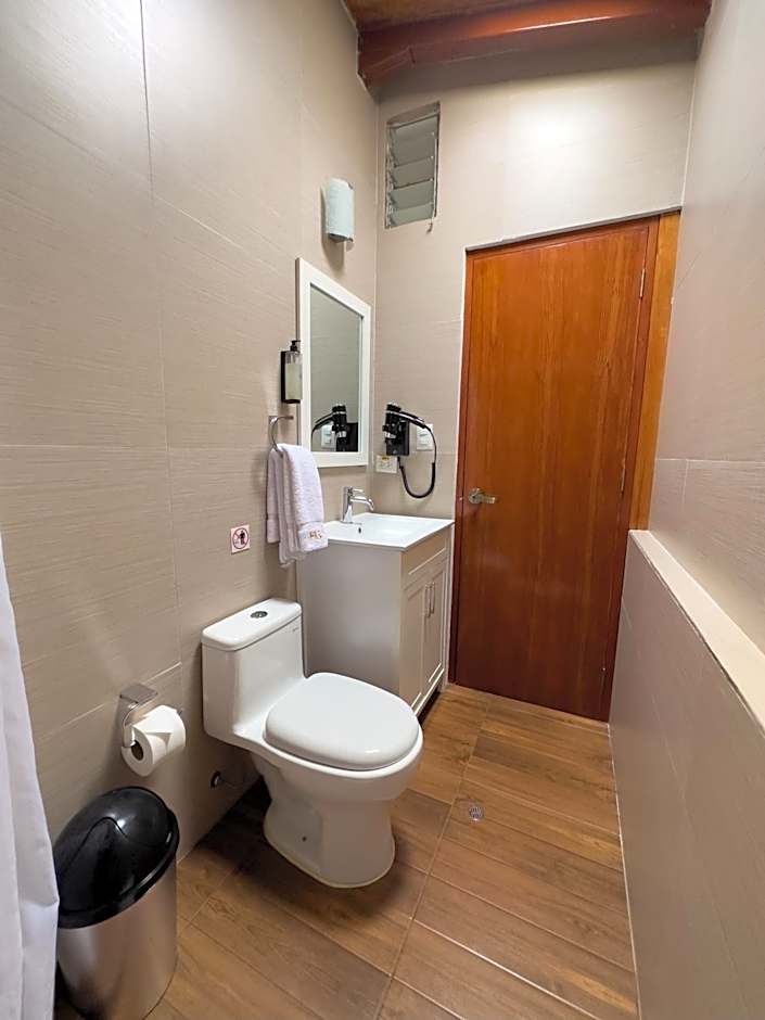 HOTEL SAN PEDRO PLAZA