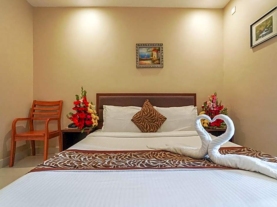 Hotel Shreehari Grand