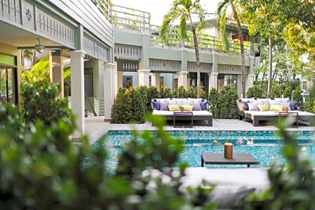 The Raweekanlaya Bangkok Wellness Cuisine Resort