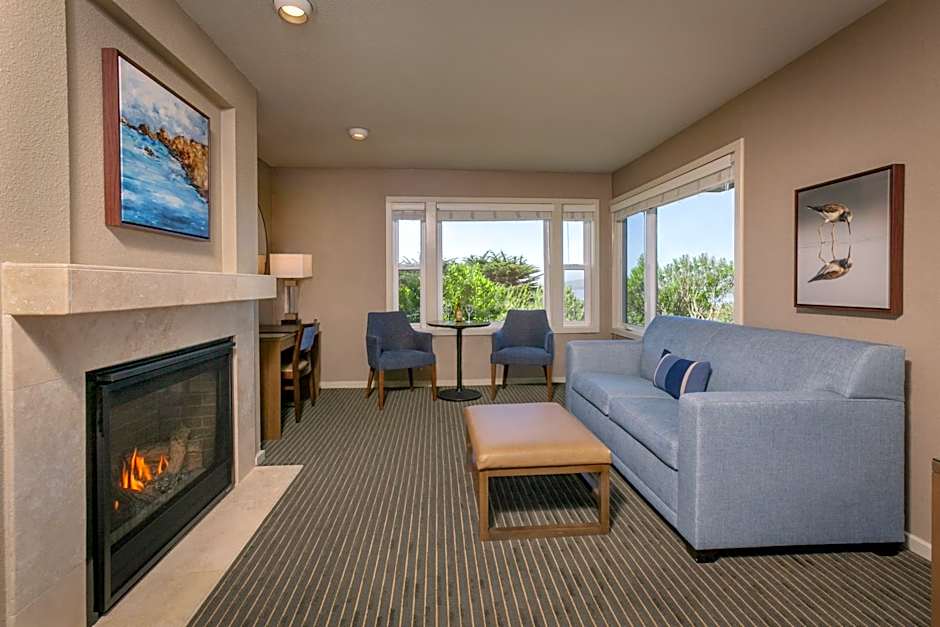 The Inn at the Tides