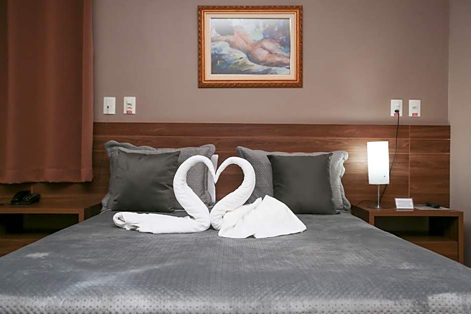 CAMBRAIA HOTEL ARCOS