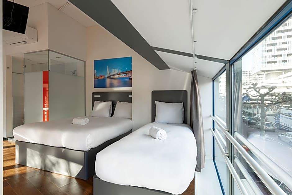 easyHotel Rotterdam City Centre